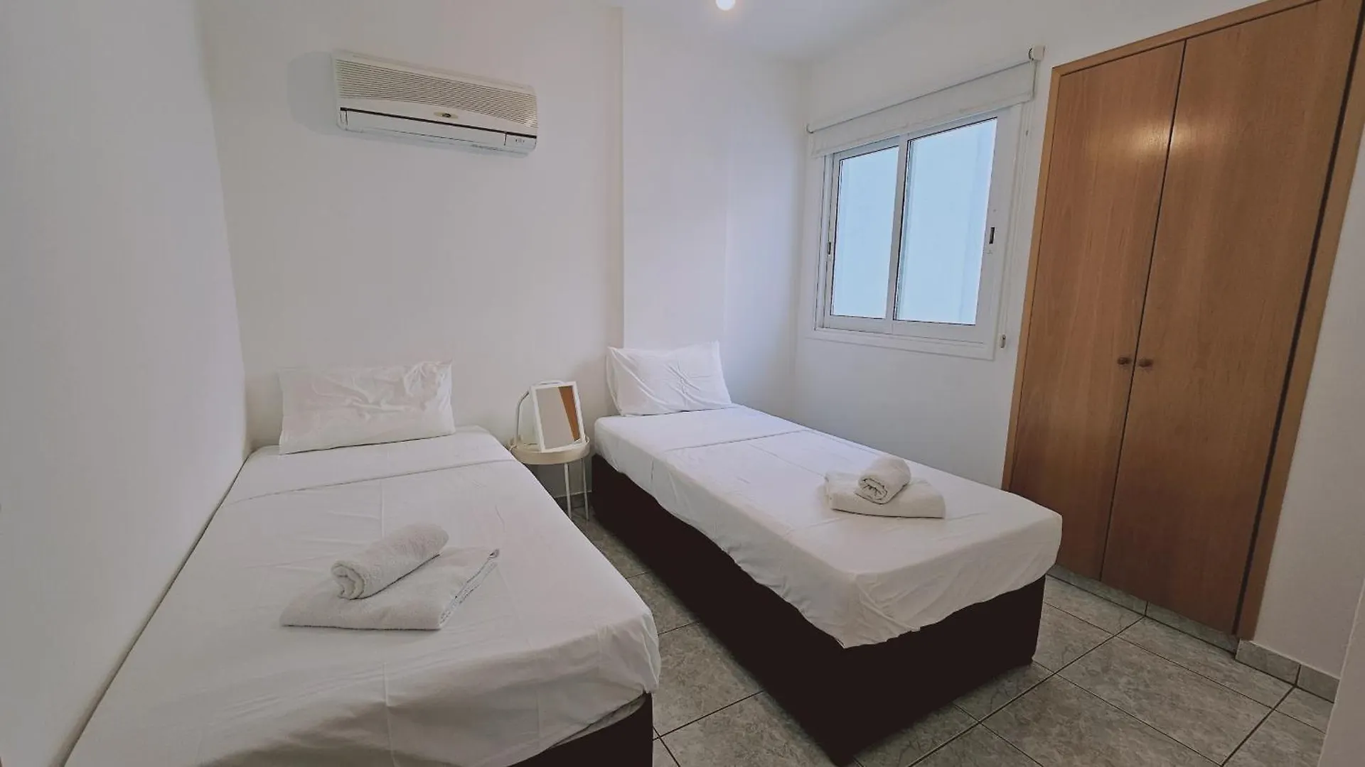 Stay Miracle Apartment Lárnaca